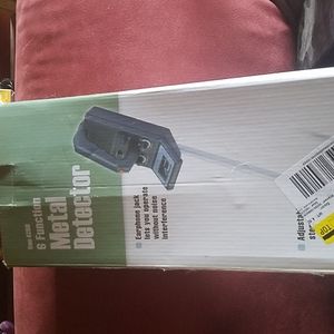 Metal detector